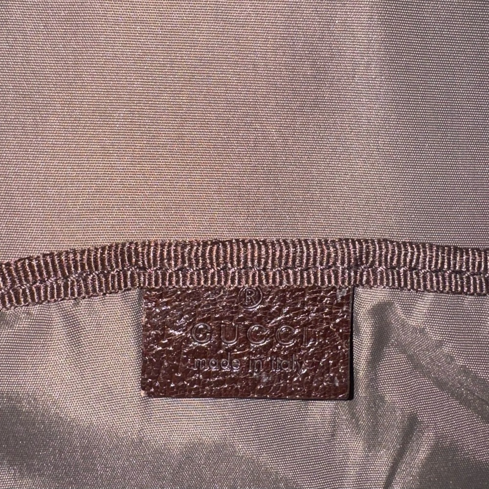 Gucci GG Supreme Diaper Bag - Picture 2 of 6